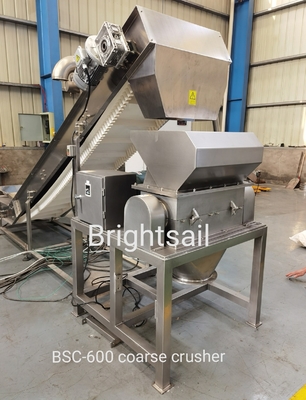 Fabrique Granules de Konjac sec Machine broyeur de nourriture machine broyeur à rouleaux de Konjac sec