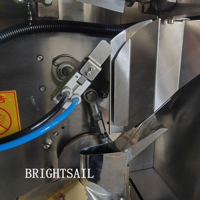 Remplissage de pesage automatique et machine de scellage 3.7kw de bases de thé de santé
